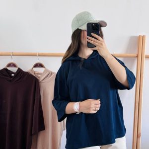 تیشرت کلاهدار